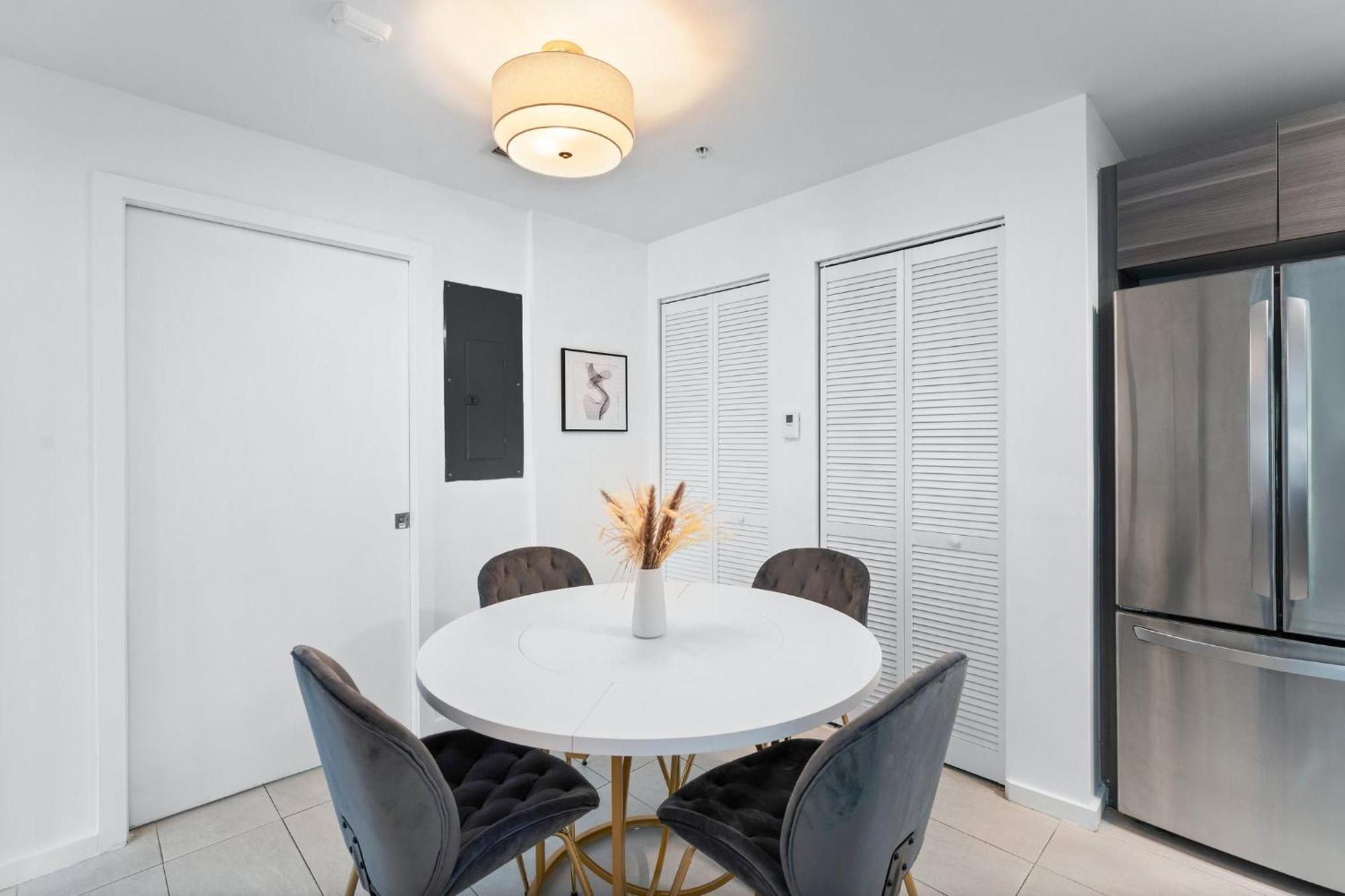 Modern Apartment In Edgewater Miami Zimmer foto