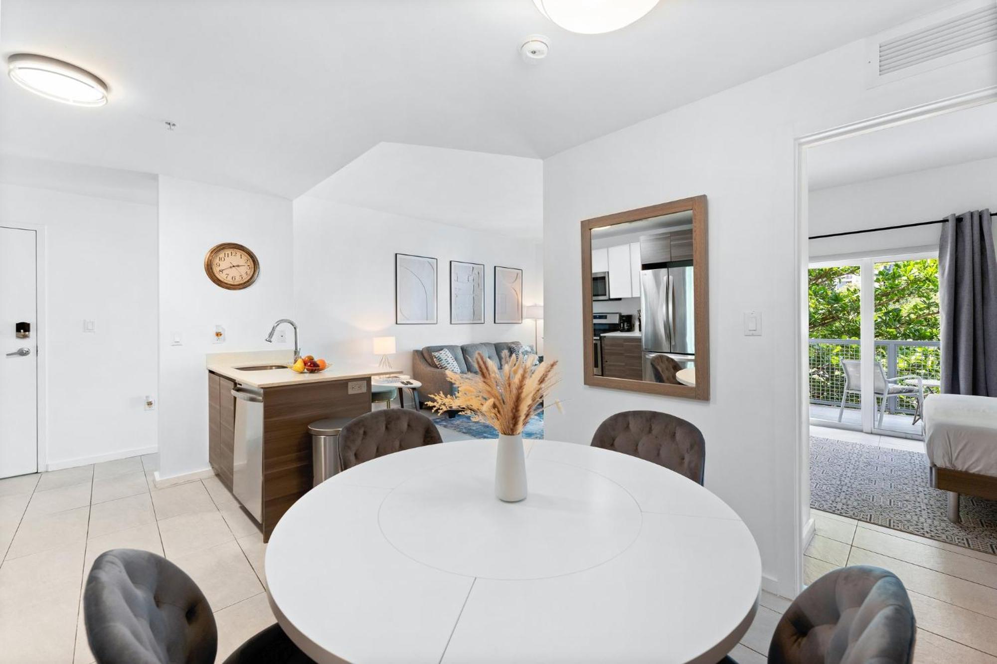 Modern Apartment In Edgewater Miami Zimmer foto